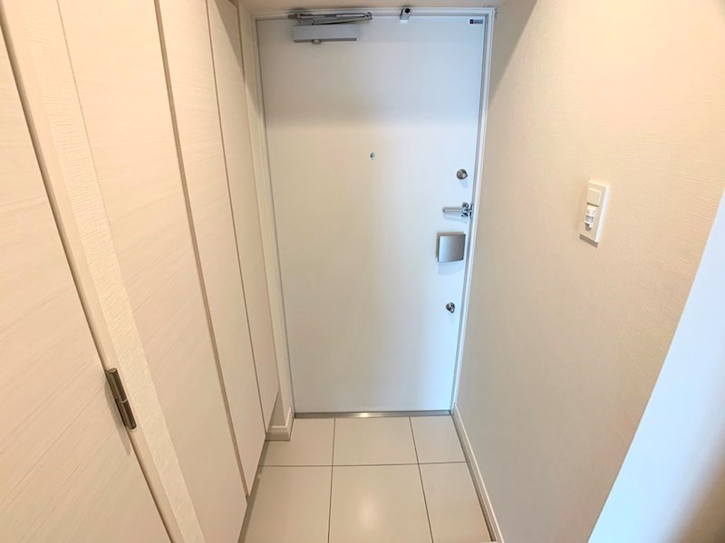 アーバンコア月島  玄関