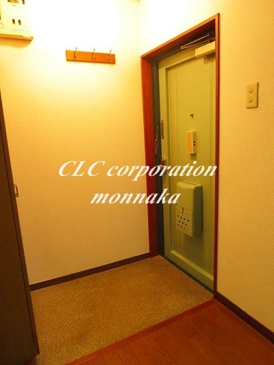 行平ビル  玄関