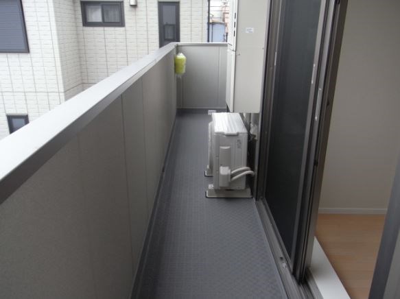 シャトル ベランダ