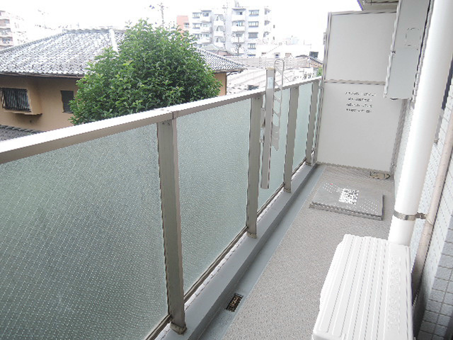 ラフィーネＳ ベランダ