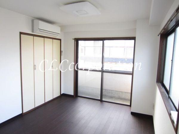 平野ビル リビング