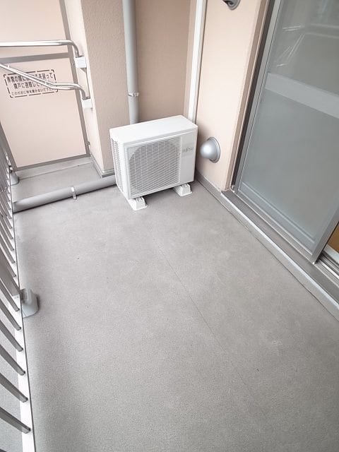 プラティーク六町 ベランダ