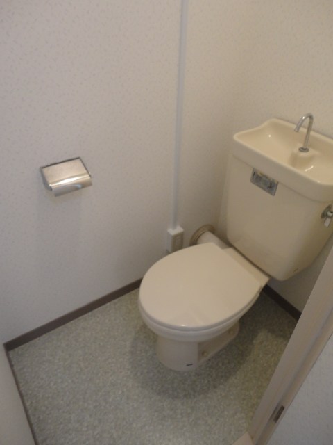 アゼリアコート その他3