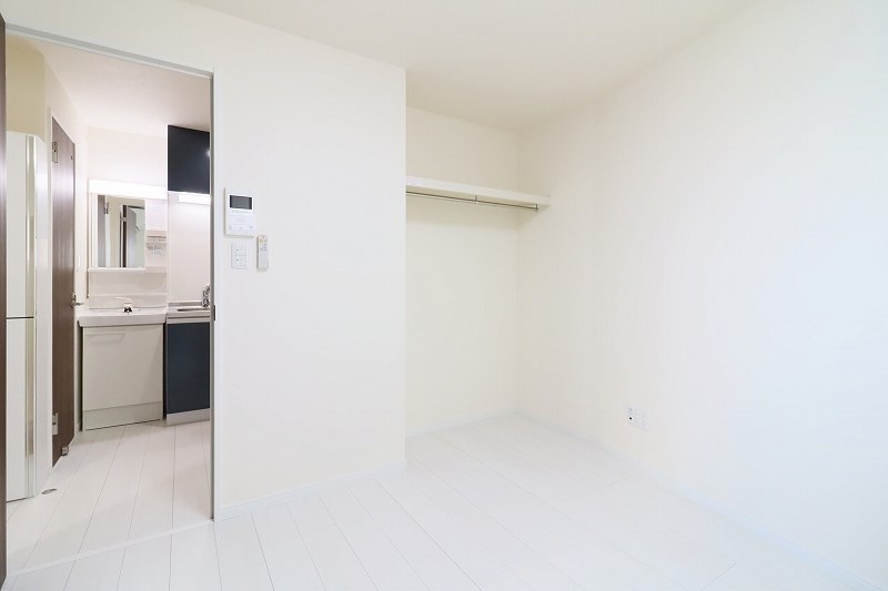 グランクオール西綾瀬2丁目 リビング