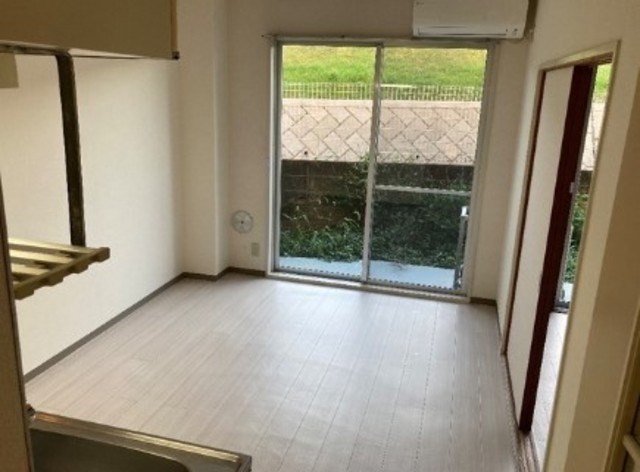 サンライズ中川 リビング