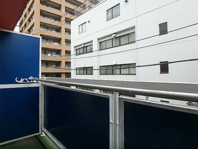 セントラルマンション ベランダ