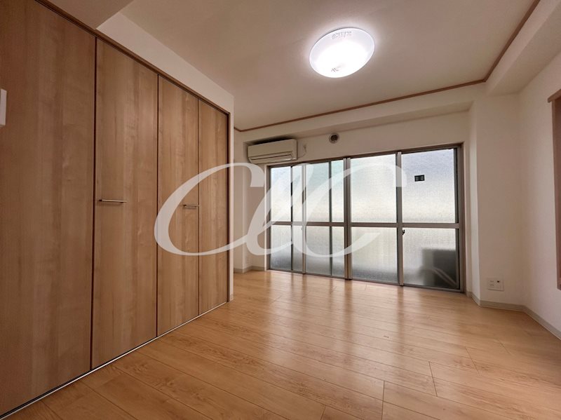 寿マンション ベッドルーム