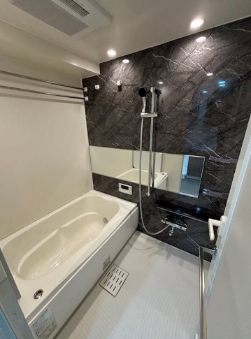 ARCOBALENO MINAMISENJU 風呂画像