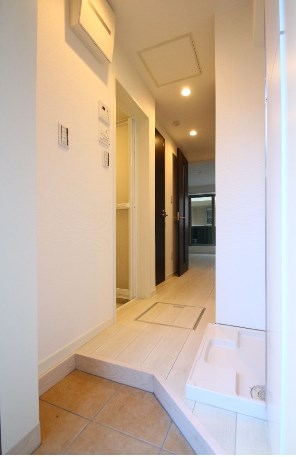 サンドニエル西尾久 玄関