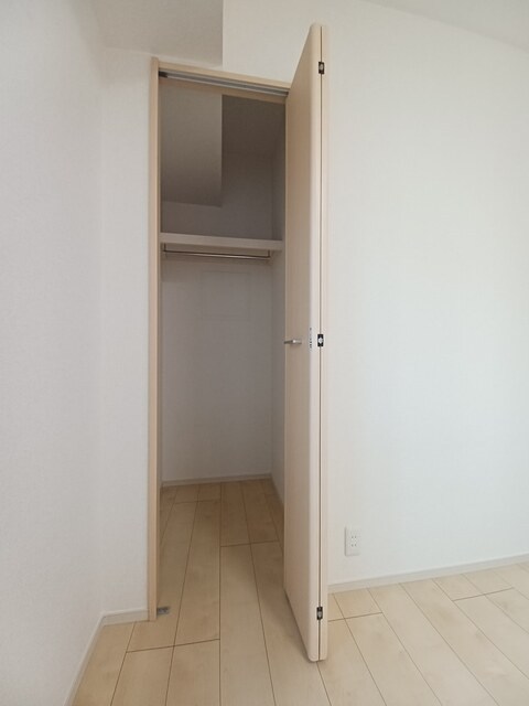 アビタ・ヴァン  その他5