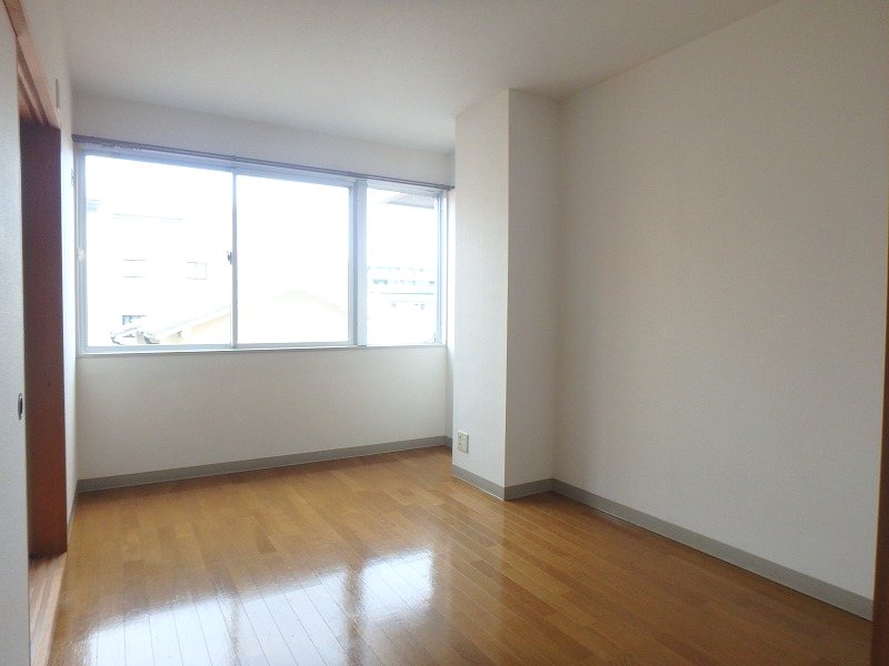 レジデンス中村 ベッドルーム