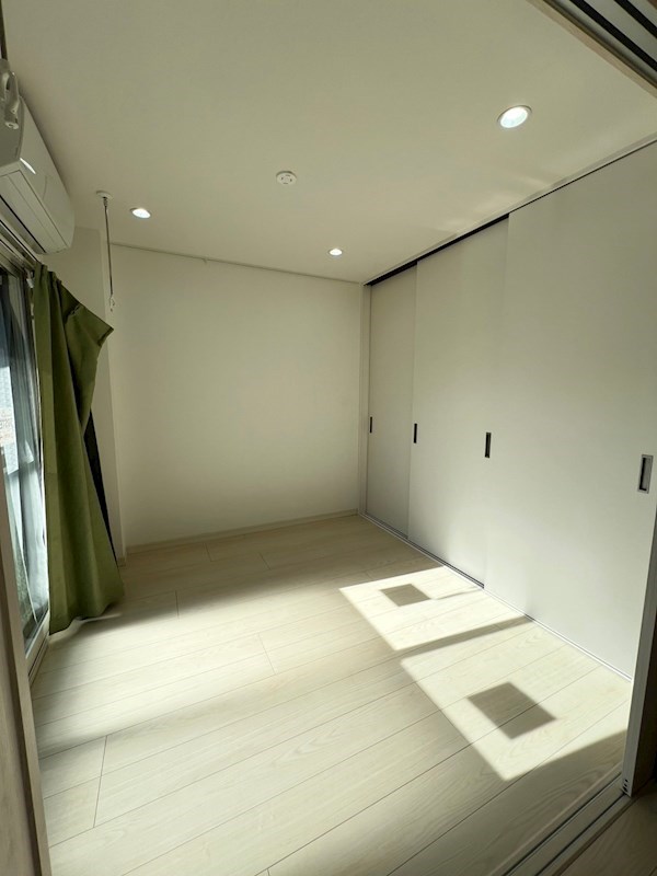 ルミエール町屋 ベッドルーム