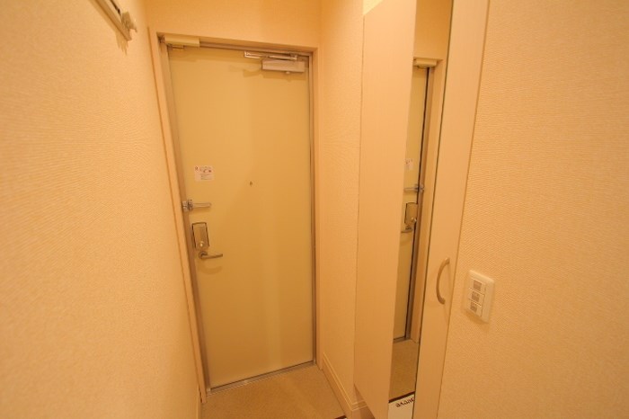 シトロンフレアⅢ 玄関