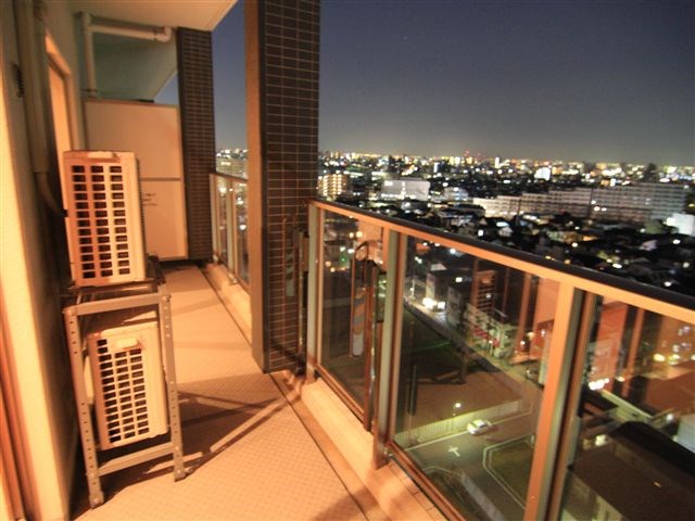 ロイヤルパークスシーサー ベランダ