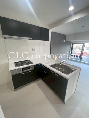 URNA　SANDS  キッチン