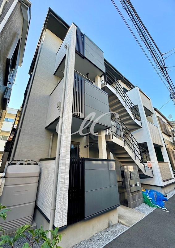 アッヴェニーレ 外観