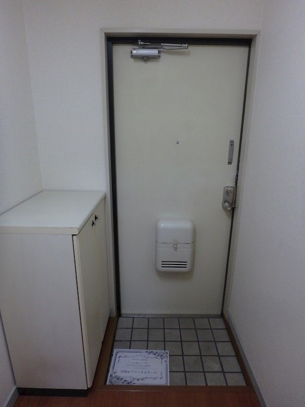 ベルメゾンイズミ 玄関