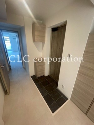 URNA　SANDS  玄関