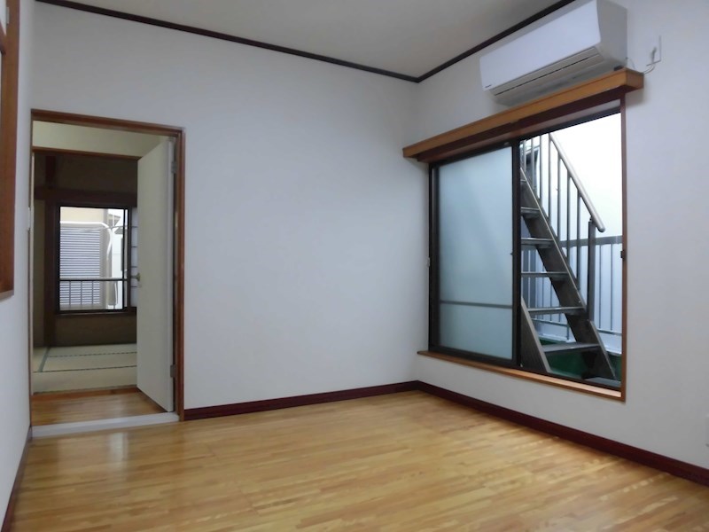 リーフォンハイムⅢ ベッドルーム