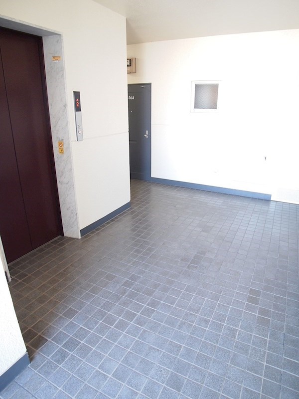 コートアオイ その他9