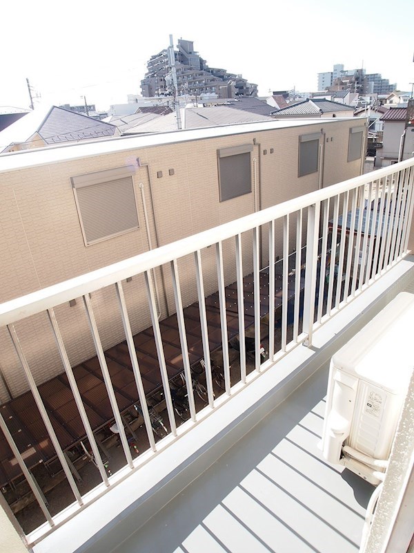 コートアオイ ベランダ