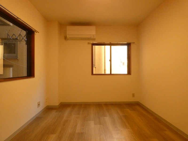 三友ビル リビング