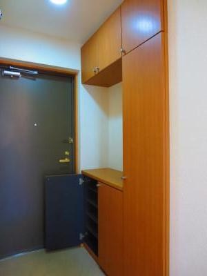 アンソレイエ・Ｋ 玄関