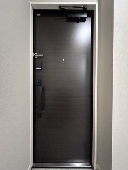 LULU西尾久 玄関