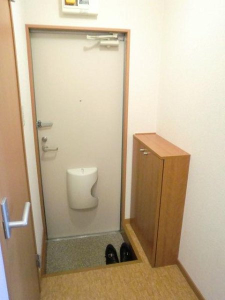 ダイチアパートメント南小岩 玄関