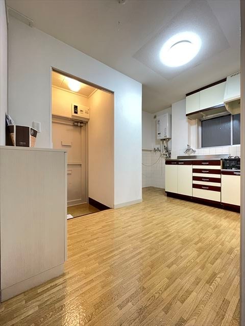 ウオズミマンション リビング