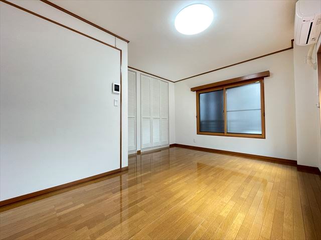 ウオズミマンション ベッドルーム