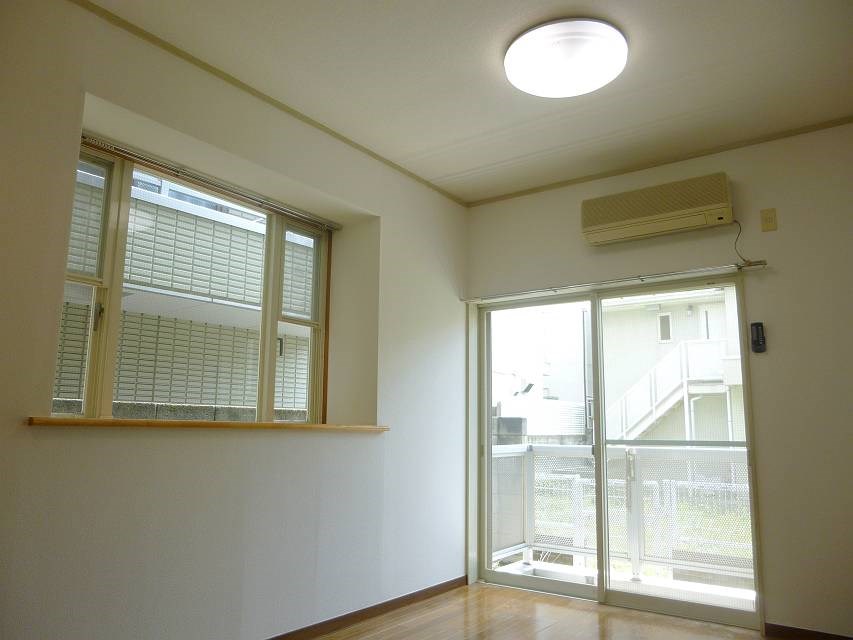 サニーハイツ   リビング