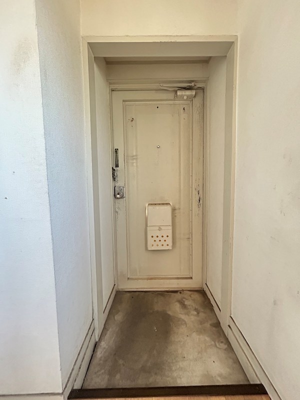 岩井マンション 玄関