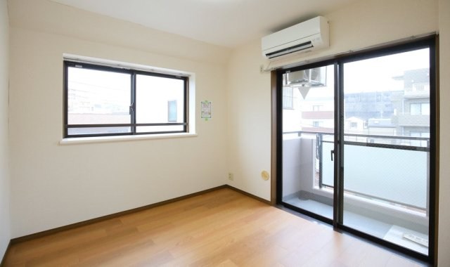 ライオンズマンション駒込第7 ベッドルーム