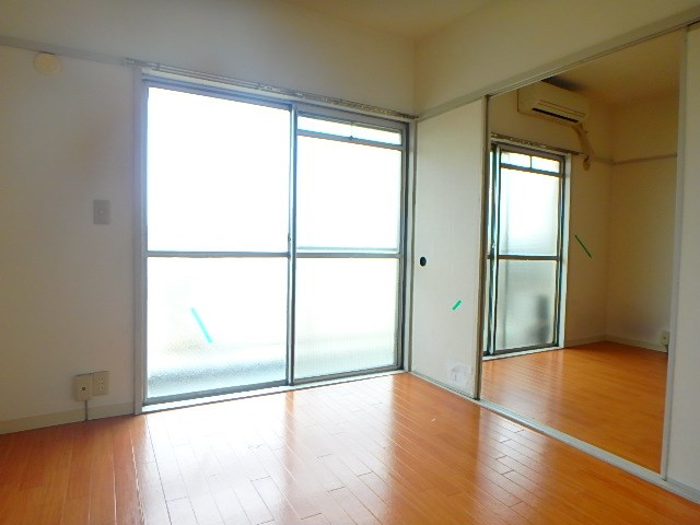 メゾン神谷 リビング