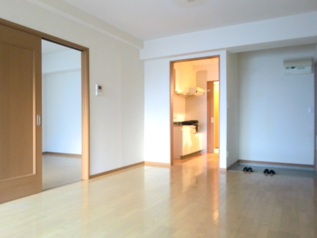 大島ビル リビング