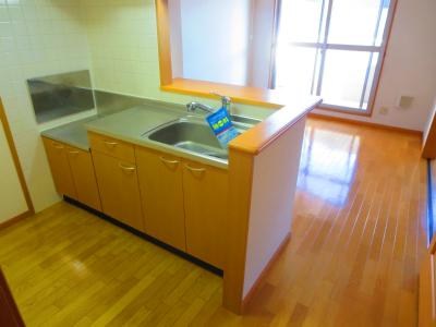 アンソレイエ・Ｋ キッチン