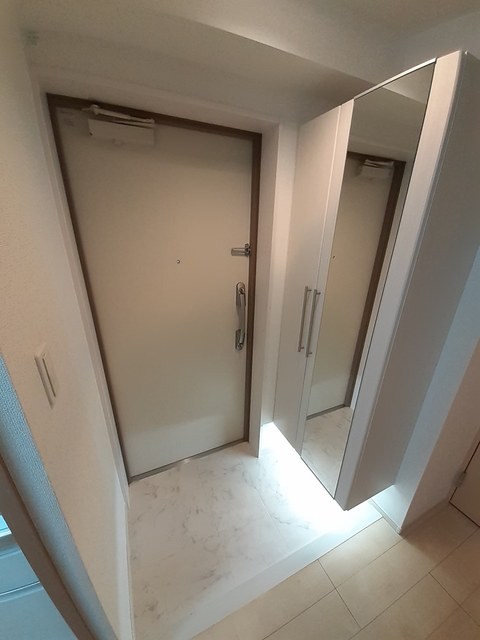 コーラル　グラン  玄関