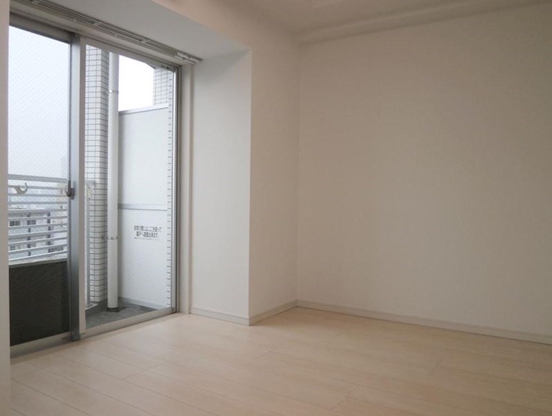 ユリカロゼ飛鳥山公園 リビング