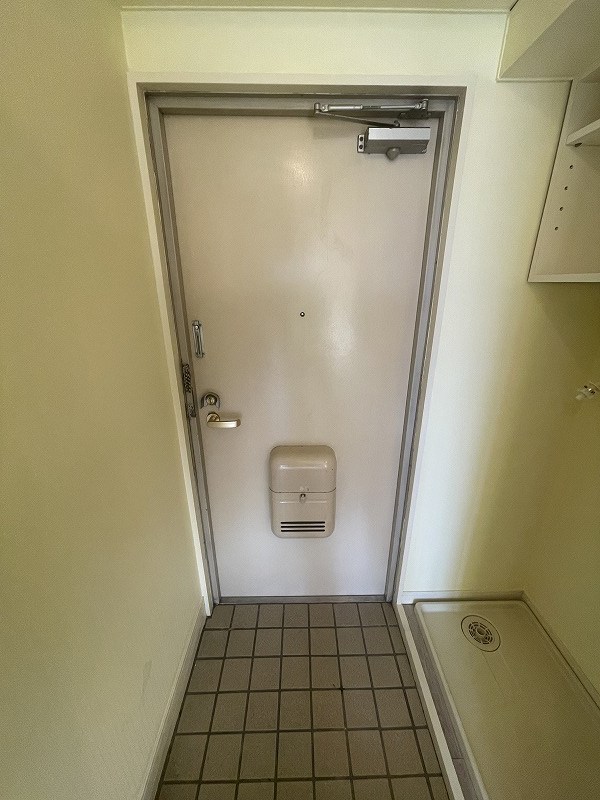 エステートタイム 玄関