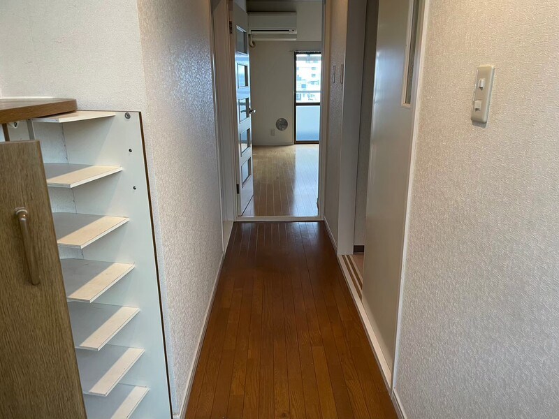 エクレール白金 玄関