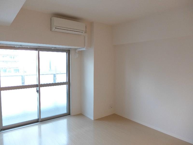 UPWARD ベッドルーム