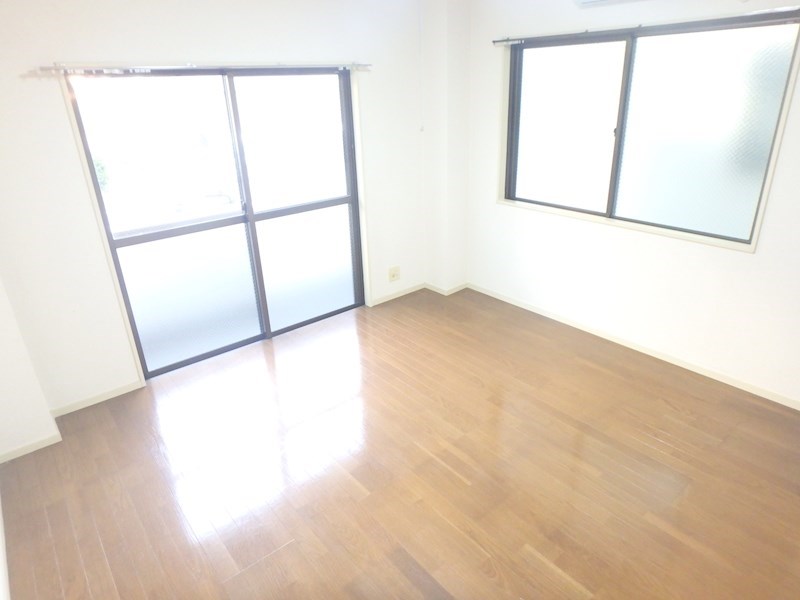 ロンド小松川 ベッドルーム