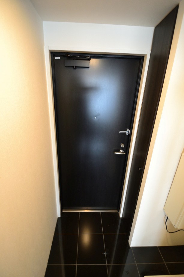 ALERO Yushima-North 玄関