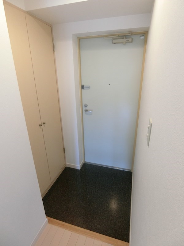 マ・メゾン門前仲町  玄関