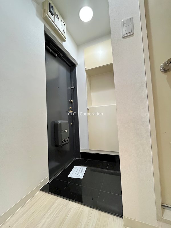 ローズガーデン36番館 玄関