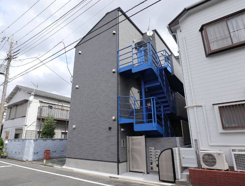 エスカリエ・ブルー 外観