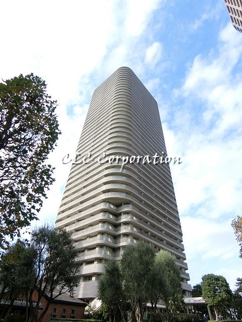 リバーポイントタワー 外観