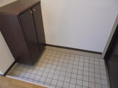 メゾン・ＳＵＧＡⅢ 玄関