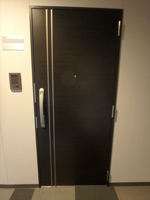 マーシスマルル 玄関